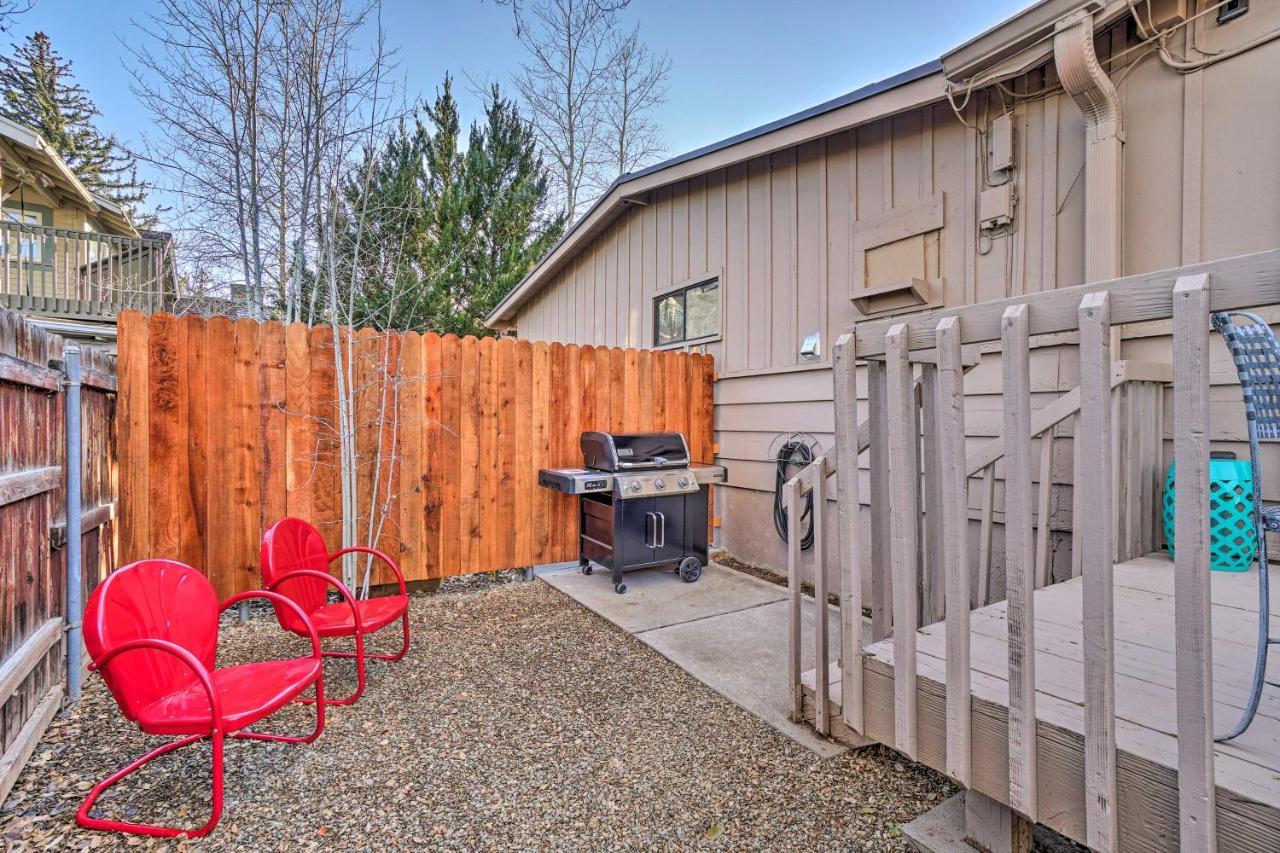 Cozy Flagstaff Studio With Patio - Near Dtwn! ภายนอก รูปภาพ