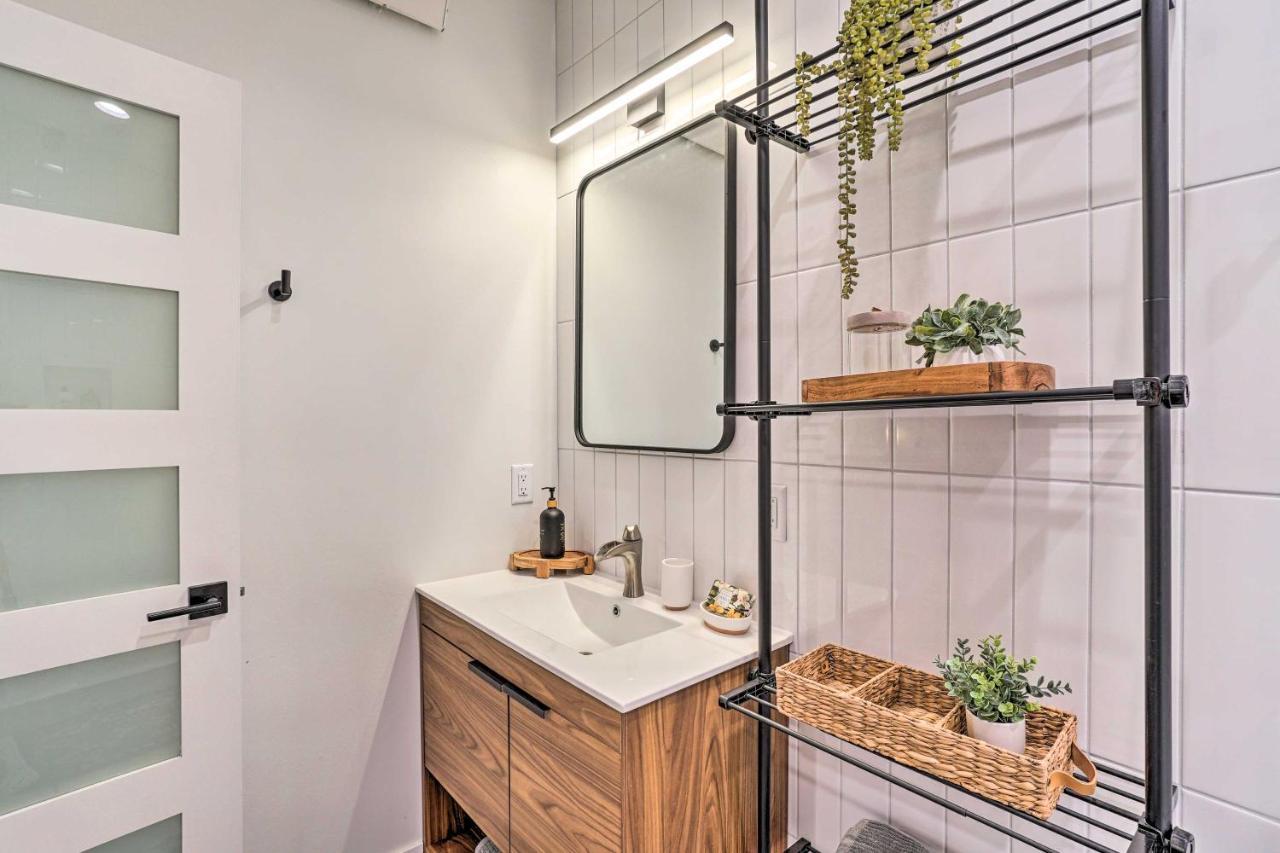 Cozy Flagstaff Studio With Patio - Near Dtwn! ภายนอก รูปภาพ